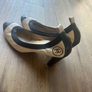 CHANEL Pumps Size 39 1/2